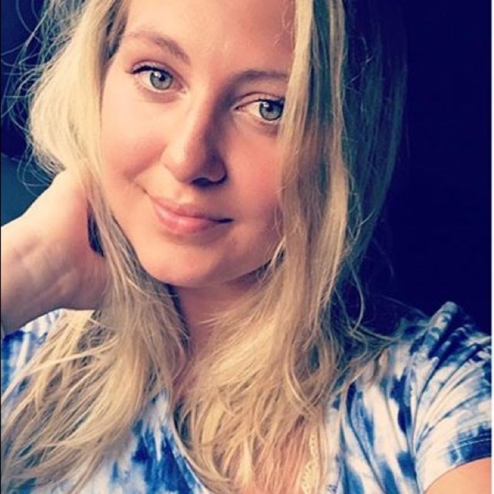 Meet your Posher, Stephanie